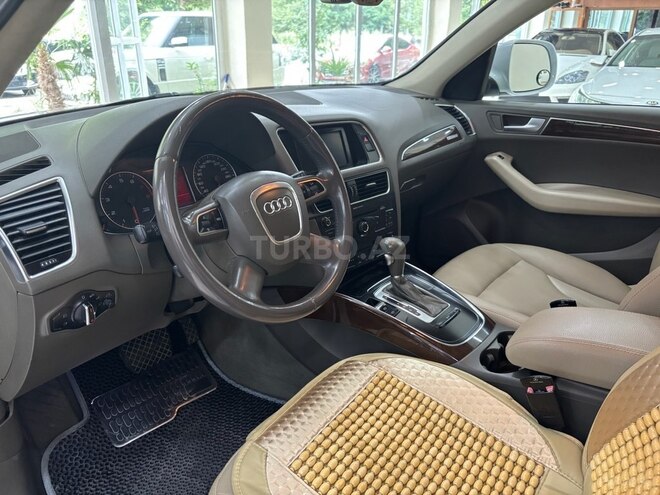 Audi Q5 2011, 140,000 km - 2.0 l - Mingəçevir
