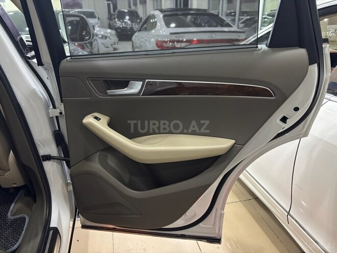 Audi Q5 2011, 140,000 km - 2.0 l - Mingəçevir