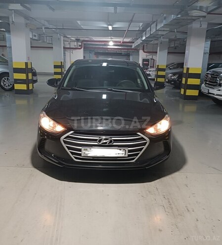Hyundai Elantra 2018, 150,000 km - 2.0 l - Bakı