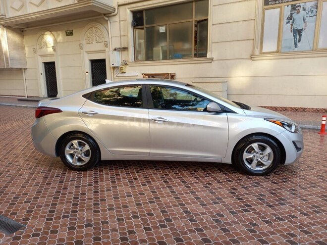 Hyundai Elantra 2014, 296,119 km - 1.8 l - Bakı