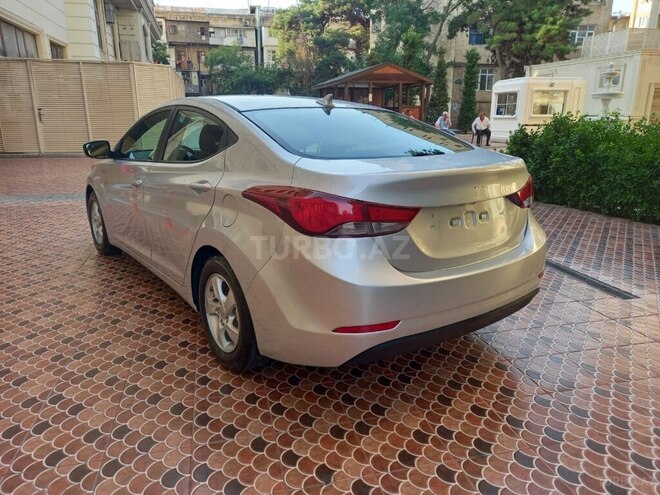 Hyundai Elantra 2014, 296,119 km - 1.8 l - Bakı