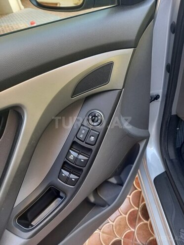 Hyundai Elantra 2014, 296,119 km - 1.8 l - Bakı