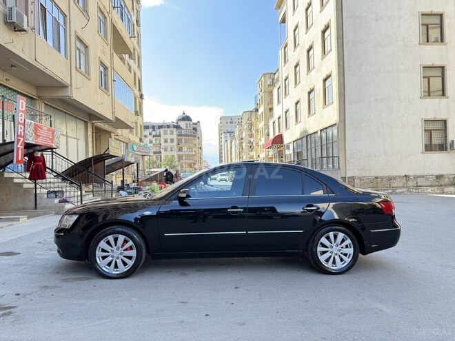 Hyundai Sonata-6