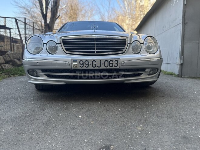 Mercedes E 320 2002, 221,350 km - 3.2 l - Bakı