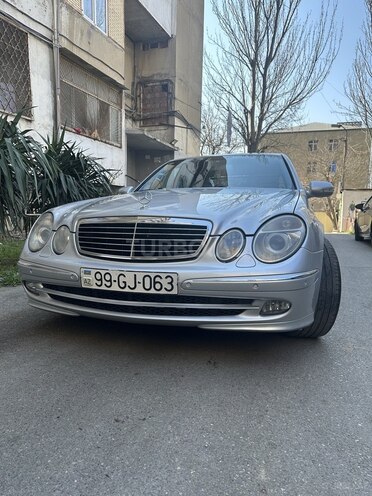 Mercedes E 320 2002, 221,350 km - 3.2 l - Bakı