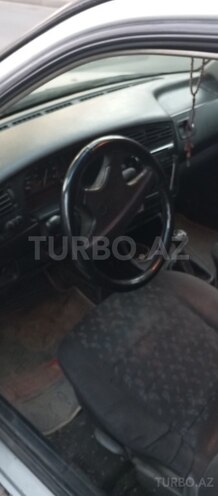 Volkswagen Golf 1994, 288,000 km - 2.0 l - Gəncə