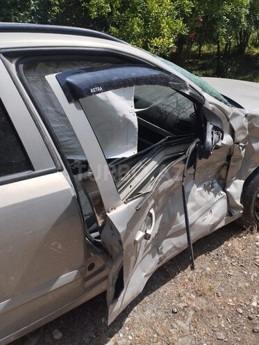 Opel Astra 2007, 285,000 km - 1.3 л - Ağcabədi
