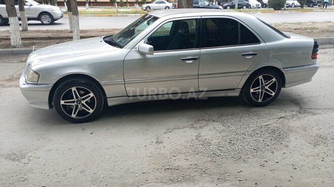 Mercedes C 200 1997, 390,123 km - 2.0 л - Sumqayıt