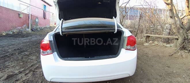 Chevrolet Cruze 2011, 286,000 km - 1.4 л - Gədəbəy