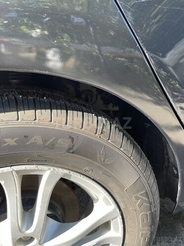 Hyundai i30 2009, 350,000 km - 1.6 l - Qusar