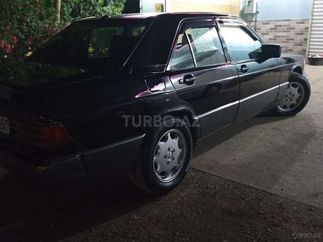 Mercedes 190 1991, 713,800 km - 2.5 л - Saatlı