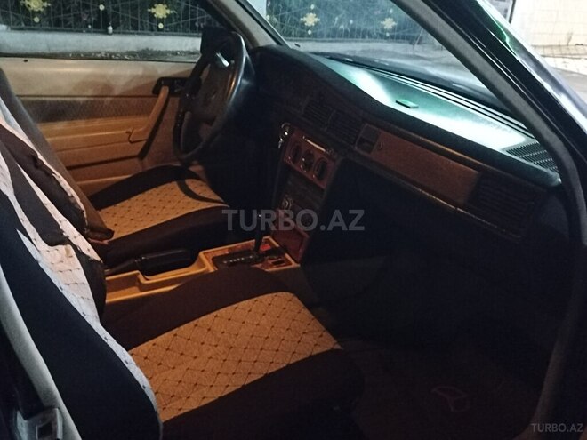 Mercedes 190 1991, 713,800 km - 2.5 л - Saatlı