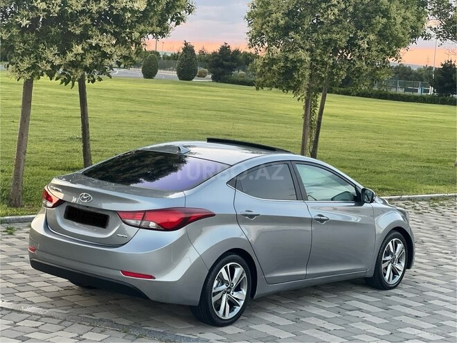 Hyundai Elantra 2015, 150,100 km - 1.8 l - Bakı