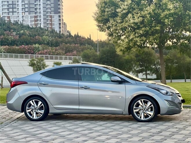 Hyundai Elantra 2015, 150,100 km - 1.8 l - Bakı