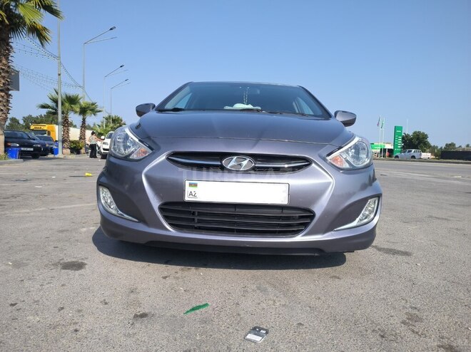 Hyundai Accent 2015, 16,093 km - 1.6 l - Ucar