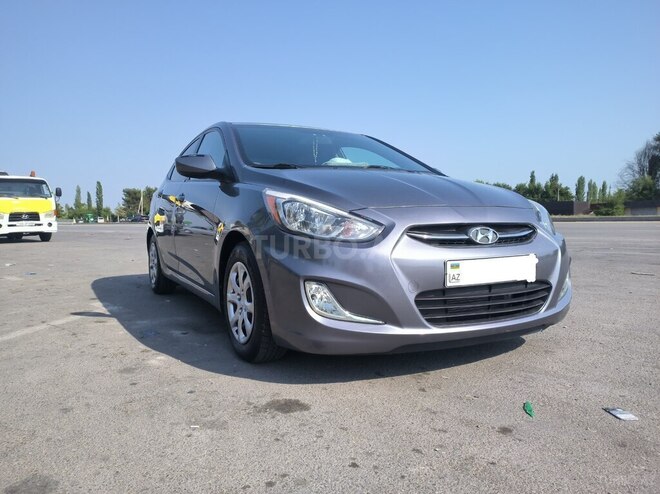 Hyundai Accent 2015, 16,093 km - 1.6 l - Ucar