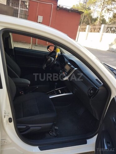 Toyota Corolla Fielder 2019, 130,000 km - 1.5 л - Bakı
