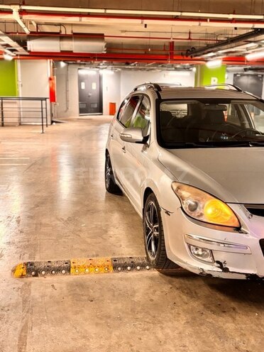 Hyundai i30 2008, 318,000 km - 1.6 l - Bakı