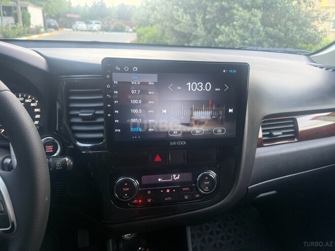 Mitsubishi Outlander 2014, 221,000 km - 3.0 l - Bakı