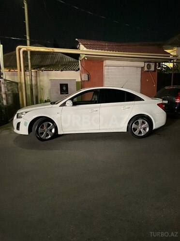 Chevrolet Cruze-6