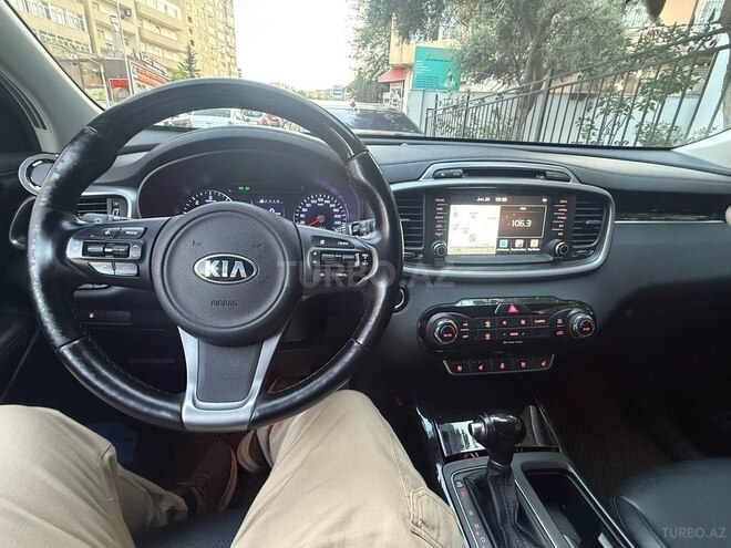 Kia Sorento-9