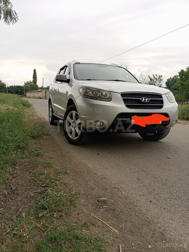 Hyundai Santa Fe-1