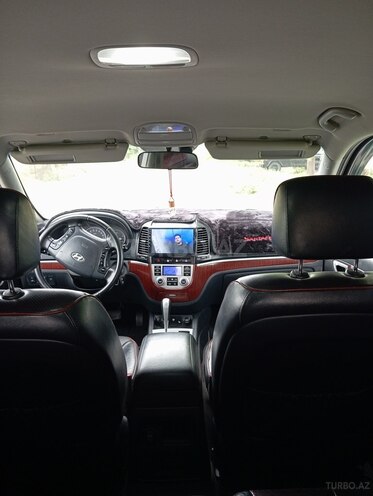 Hyundai Santa Fe-6