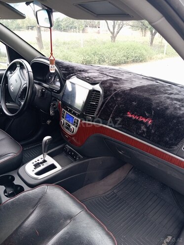 Hyundai Santa Fe-7