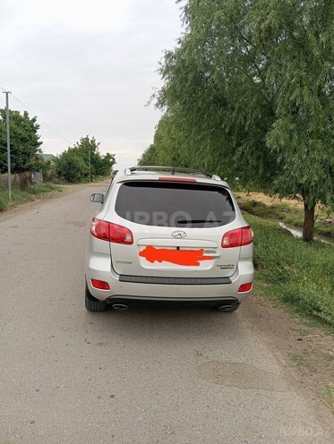 Hyundai Santa Fe-4