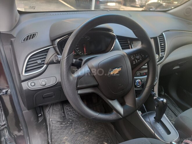 Chevrolet Trax-8