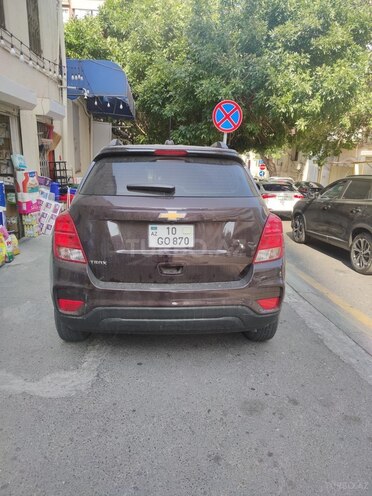Chevrolet Trax-12