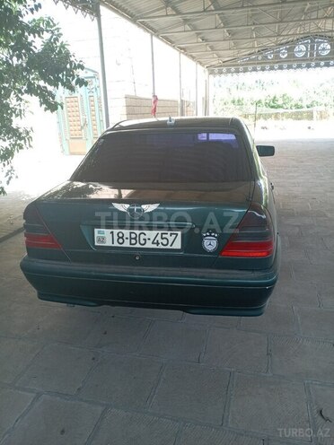 Mercedes C 180 1999, 353,423 km - 1.8 l - Bakı
