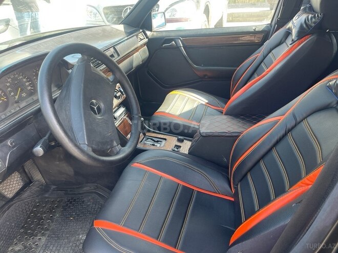 Mercedes E 200 1991, 250,000 km - 2.0 l - Bakı