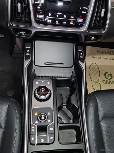 Kia Sorento 2023, 19,000 km - 1.6 l - Bakı