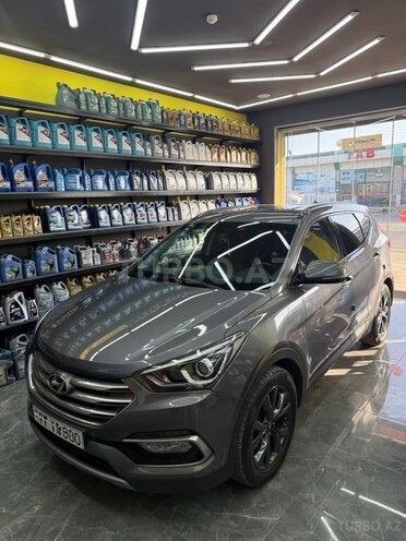 Hyundai Santa Fe-1