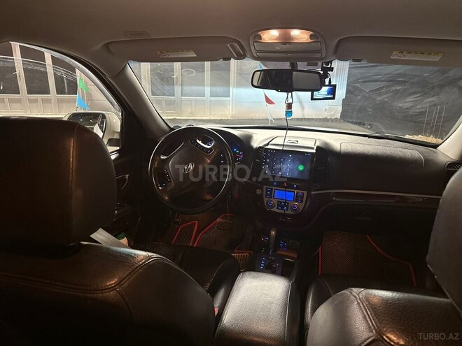 Hyundai Santa Fe-9