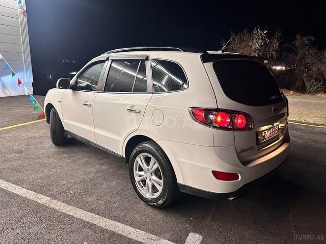 Hyundai Santa Fe-7