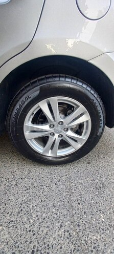 Hyundai Santa Fe-8