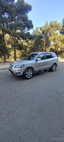 Hyundai Santa Fe-10