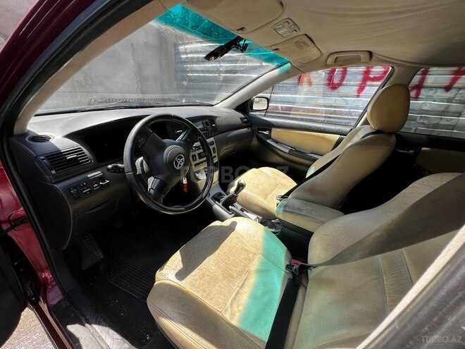 Toyota Corolla 2005, 250,000 km - 1.4 l - Bakı