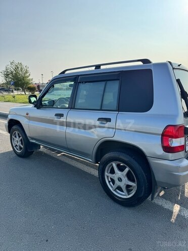 Mitsubishi Pajero io 1999, 289,000 km - 1.8 l - Bakı