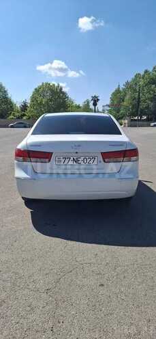 Hyundai Sonata-2
