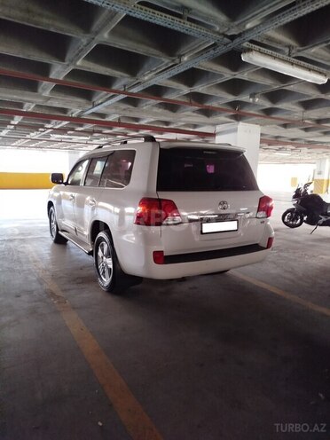 Toyota Land Cruiser 2012, 192,500 km - 4.6 l - Bakı