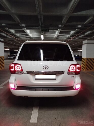 Toyota Land Cruiser 2012, 192,500 km - 4.6 l - Bakı