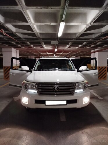 Toyota Land Cruiser 2012, 192,500 km - 4.6 l - Bakı