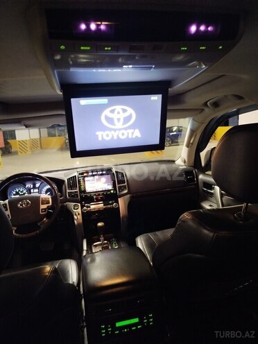 Toyota Land Cruiser 2012, 192,500 km - 4.6 l - Bakı