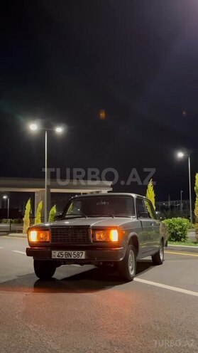 LADA (VAZ) 2107-4