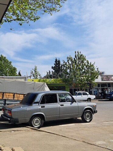 LADA (VAZ) 2107-9