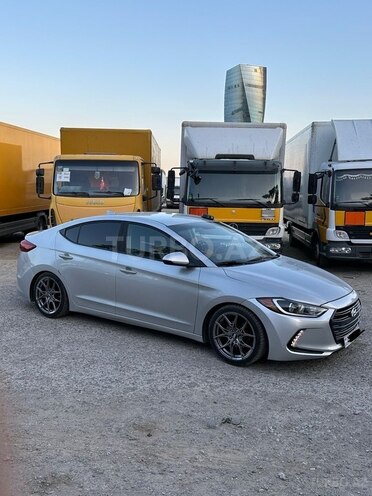 Hyundai Elantra 2016, 157,000 km - 2.0 л - Bakı