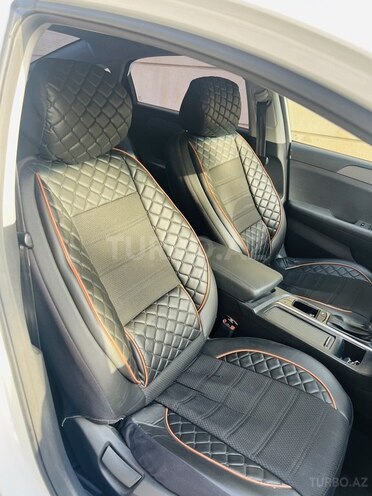 Hyundai Sonata-10